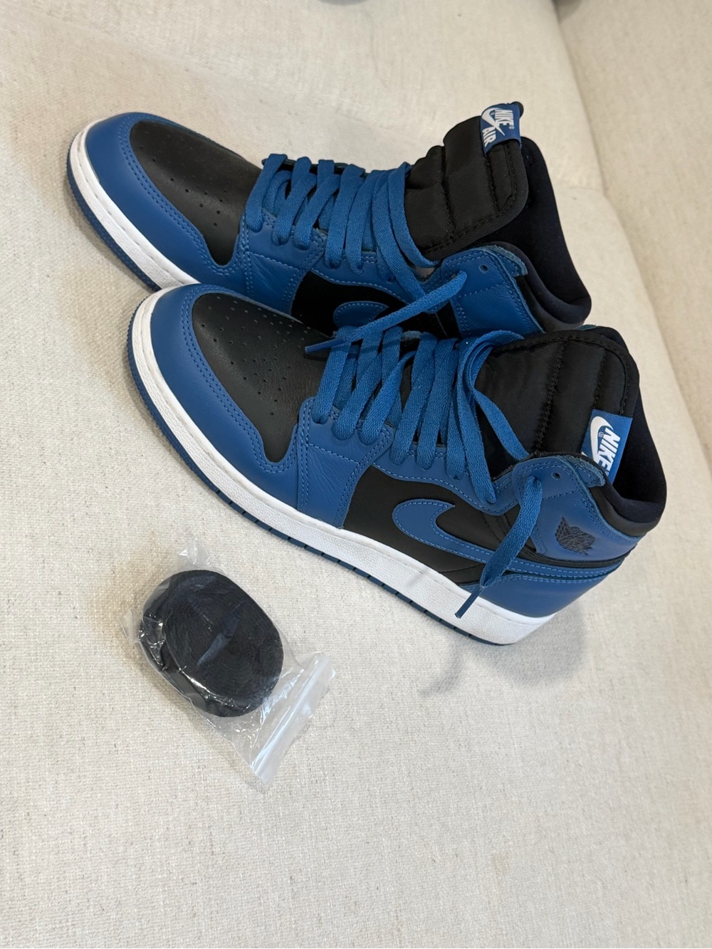 Jordan Kids Mid-Top Sneakers - Black & Blue